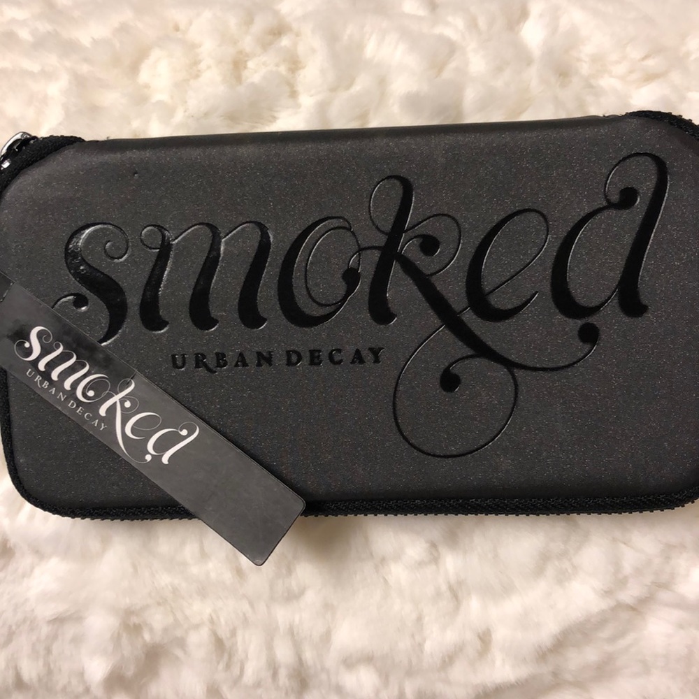 Smoked Urban Decay Eyeshadow Pallet